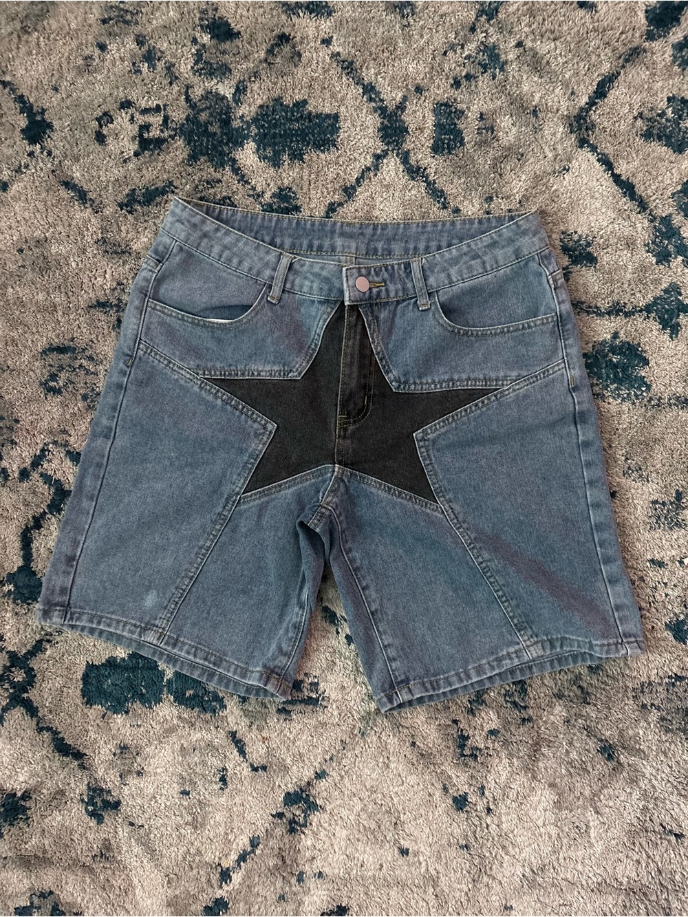 ROMWE Light Wash Denim Shorts with Contrast Yellow Stitching
